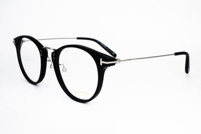 
Tom Ford 5563 c. 001

